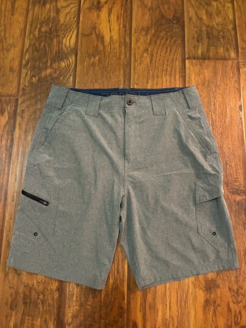 Men's Lightweight Cargo Shorts in Gray